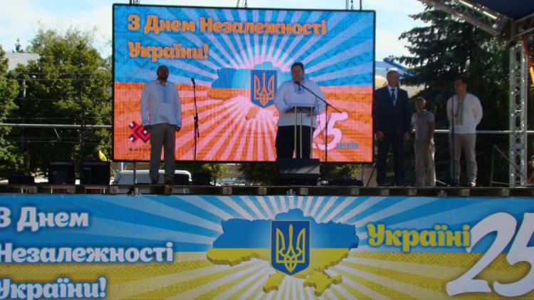 ivastelm До ювілею Незалежності "Укрпошта" випустила оригінальний конверт та марку