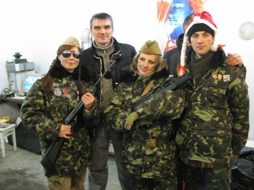 DozoR Во время последнего "ДОЗОРа" участники игры спасли жизнь человека, замерзающего в сугробе на улице Сабурова