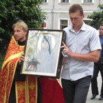 Общество: В Житомир из Конотопа привезли икону священномученика Аркадия (Остальского)
