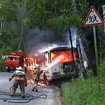 В Житомирской области сгорел школьный автобус. Водитель и дети успели покинуть горящий ПАЗик