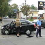 В Житомире тройное ДТП. Две женщины не разминулись на перекрестке. ФОТО