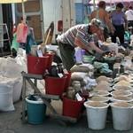 Місто і життя: Торговцы с улицы Хлебной бастуют под стенами Житомирского городского совета