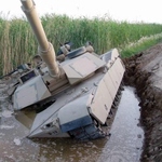Против «кладоискателей», которые поднимали немецкий танк из болота, возбудили уголовное дело