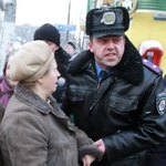 В Житомире 15 пенсионеров попытались перекрыть движение на улице Киевской. ФОТО