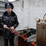 В Житомирской области самогонщик обустроил мини-завод в собственном дворе