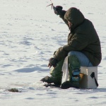 Служба МЧС просит житомирских рыбаков воздержаться от зимней рыбалки. ВИДЕО