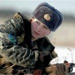 Війна в Україні: В Житомире женщины-журналисты соревновались с женщинами-военнослужащими