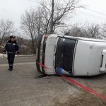Надзвичайні події: На Чудновском мосту в Житомире перевернулся автобус. ФОТО
