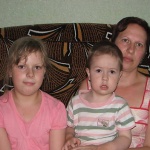 Житомирские чиновники без причины отказываются предоставить прописку житомирянке с двумя детьми