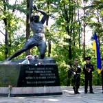 Сегодня в Житомире - День скорби и чествования памяти жертв войны в Украине