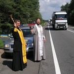 Представители духовенства и работники ГАИ освятили житомирскую трассу Киев-Чоп. ФОТО