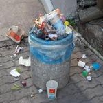 Суспільство і влада: На улицах Житомира появятся бетонные, антивандальные урны - Дебой