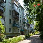 В Житомире на ул. Киевской комплексно утеплят два дома. ФОТО