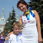 300 человек приняли участие в параде вышиванок в Житомире. ФОТО