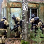 Війна в Україні: Под Житомиром спецназ провел учения по освобождению заложников. ФОТО