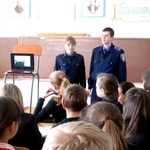 Милиция Житомира проводит в школах уроки на тему детской наркомании. ФОТО