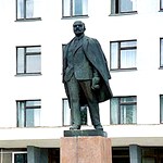 Общество: Житомирские коммунисты проспали центральный памятник Ленину
