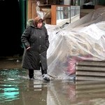 Весенние паводки. В Житомире затопило жилые дома в районе Крошни. ФОТО