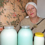 В Житомирской области сельские жители ведут молочную войну с местным предпринимателем. ВИДЕО