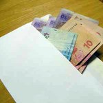 Гроші і Економіка: Почти половина работодателей в Житомире предпочитают платить зарплату в конвертах