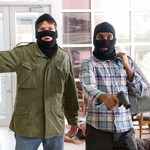В Житомире неизвестные в масках ограбили магазин на Пушкинской. ФОТО