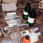Четверо наркоманов организовали в Житомире нарколабораторию, покупая психотропы через Интернет