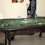В бильярдном клубе Житомира незаконно играли в покер