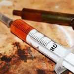 Криминал: В Житомире милиционеры 10 раз покупали наркотики для следствия