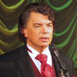 На концерте Захарова в Житомире Рыжук читал стихи и подарил ценный камень. ВИДЕО