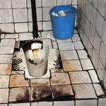 Місто і життя: Житомирской поликлинике не хватило средств на ремонт женского туалета