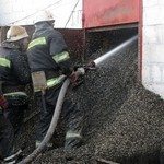 Надзвичайні події: В Житомире загорелся склад подсолнечной лузги. ФОТО