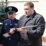Cамые яркие образцы сданного населением оружия показали в Житомире. ФОТО