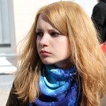 Люди і Суспільство: Юные художники в Житомире собрали 5000 гривен на нужды украинской армии. ФОТО
