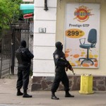 Кримінал: 7 лет тюрьмы грозит боевикам, взявших в заложники житомирских «правосеков». ФОТО