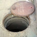 Надзвичайні події: В Житомире под землей водопроводчик потерял сознание из-за утечки газа