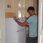 Житомирские студенты подарили раненным военным холодильники. ФОТО