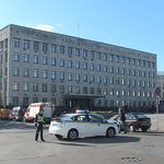 В Житомире из-за звонка о минировании эвакуировали людей из здания облсовета. ФОТО