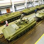 Війна в Україні: Житомирский бронетанковый завод получил заказ на ремонт 135 бронемашин
