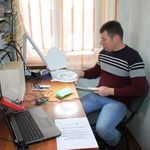 Новини України: В Житомирской области открыли мастерскую, где работает человек с инвалидностью. ФОТО