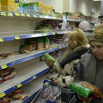 В Житомире из-за паники в магазинах ограничивают продажу продуктов