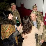 Війна в Україні: Сотня бойцов 95-й бригады этой ночью вернулась в Житомир. ФОТО