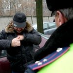 В Житомирском районе задержали водителя, который хотел дать взятку инспектору ГАИ