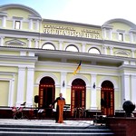 На фасаде Житомирской филармонии установят мемориальную доску Святослава Рихтера