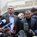 В Житомире арестовали недвижимость крымских сепаратистов Аксенова и Константинова