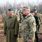 Війна в Україні: Делегация вооруженных сил Эстонии посетила военный полигон под Житомиром. ФОТО