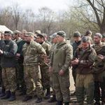 Війна в Україні: И. о. мэра Житомира пообещала военным 95-й бригады помочь обустроить казарму. ФОТО