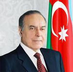Люди і Суспільство: 10 мая азербайджанский народ отмечает 92-летие Общенационального Лидера азербайджанского народа Гейдара Алиева