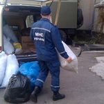 Житомирские спасатели собрали 15 мешков вещей для переселенцев с востока Украины. ФОТО