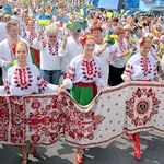 Люди і Суспільство: Житомирян приглашают в Киев на масштабный Парад вышиванок