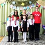 Люди і Суспільство: Волонтери QAP передали шкільні форми та солодощі вихованцям Денишівського навчально-реабілітаційного центру